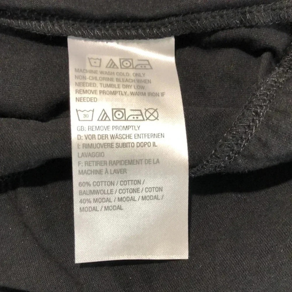 🌸NEW🌸 LOGO Black Ruffle Hem Tunic Top - Picture 6 of 8